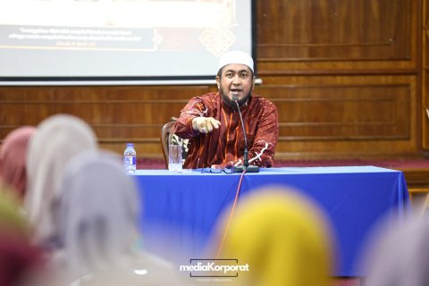 𝐂𝐄𝐑𝐀𝐌𝐀𝐇 𝐀𝐖𝐀𝐋 𝐌𝐔𝐇𝐀𝐑𝐀𝐌 - "Hijrah Mind...