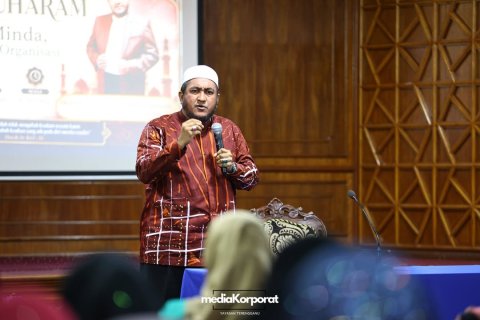 𝐂𝐄𝐑𝐀𝐌𝐀𝐇 𝐀𝐖𝐀𝐋 𝐌𝐔𝐇𝐀𝐑𝐀𝐌 - "Hijrah Mind...