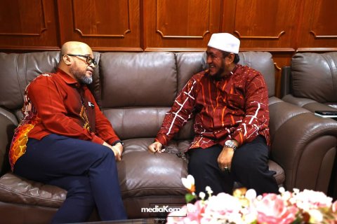 𝐂𝐄𝐑𝐀𝐌𝐀𝐇 𝐀𝐖𝐀𝐋 𝐌𝐔𝐇𝐀𝐑𝐀𝐌 - "Hijrah Mind...
