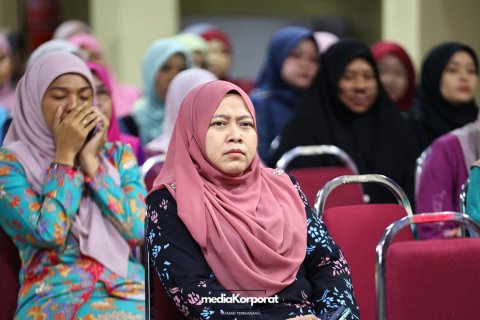 𝐂𝐄𝐑𝐀𝐌𝐀𝐇 𝐀𝐖𝐀𝐋 𝐌𝐔𝐇𝐀𝐑𝐀𝐌 - "Hijrah Mind...