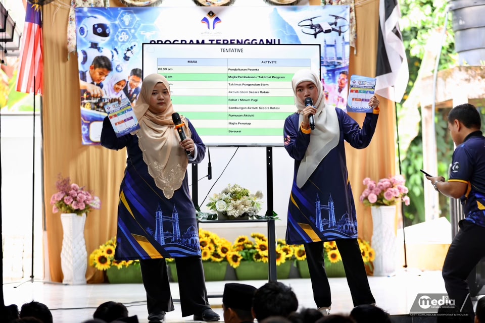 𝐓𝐄𝐑𝐄𝐍𝐆𝐆𝐀𝐍𝐔 𝐒𝐓𝐄𝐌 𝐎𝐔𝐓𝐑𝐄𝐀𝐂𝐇 𝐖𝐎𝐑𝐊𝐒𝐇𝐎𝐏 𝟐𝟎𝟐𝟔 𝐌𝐄𝐋𝐀𝐁𝐔𝐇𝐊𝐀𝐍 𝐓𝐈𝐑𝐀𝐈 𝐃𝐈 𝐒𝐄𝐊𝐎𝐋𝐀𝐇 𝐊𝐄𝐁𝐀𝐍𝐆𝐒𝐀𝐀𝐍 𝐒𝐔... - gambar 2